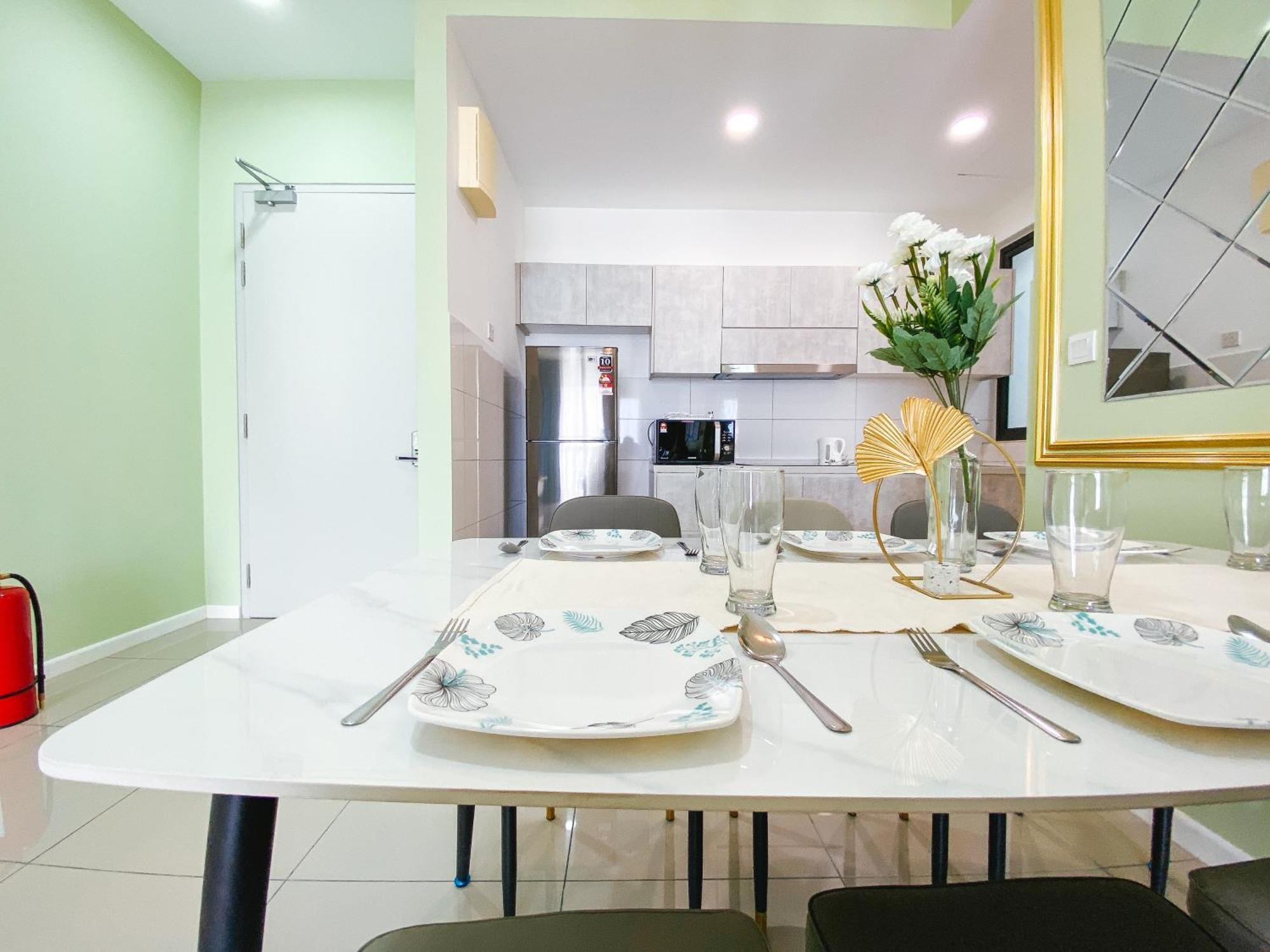 Family-friendly 3-bedroom At Ioi
