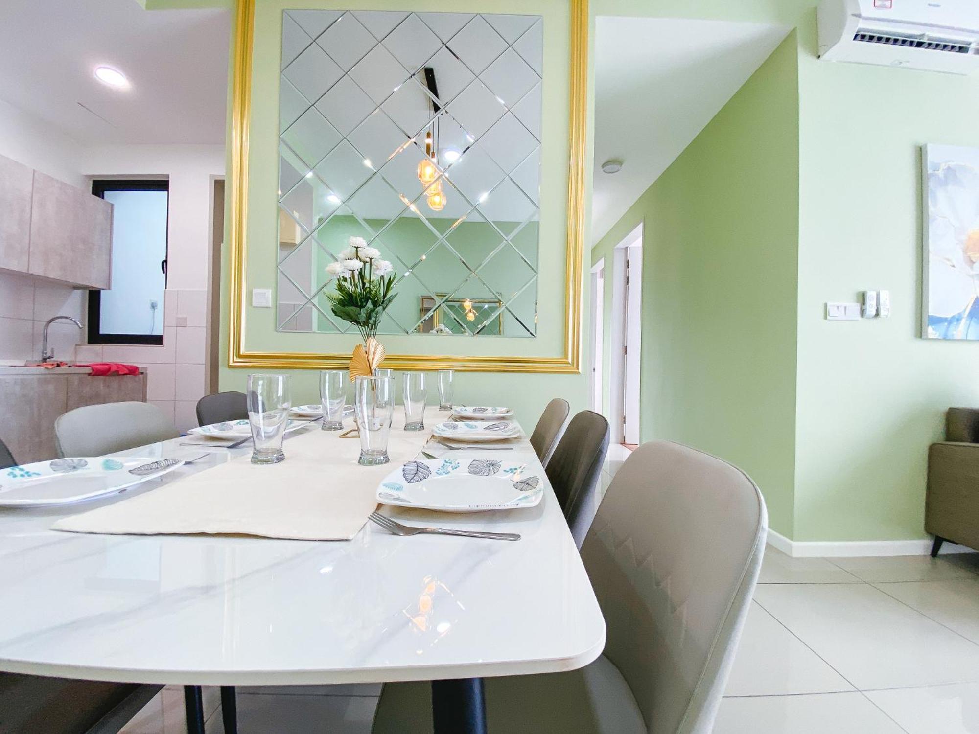 Family-friendly 3-bedroom At Ioi Apartment *