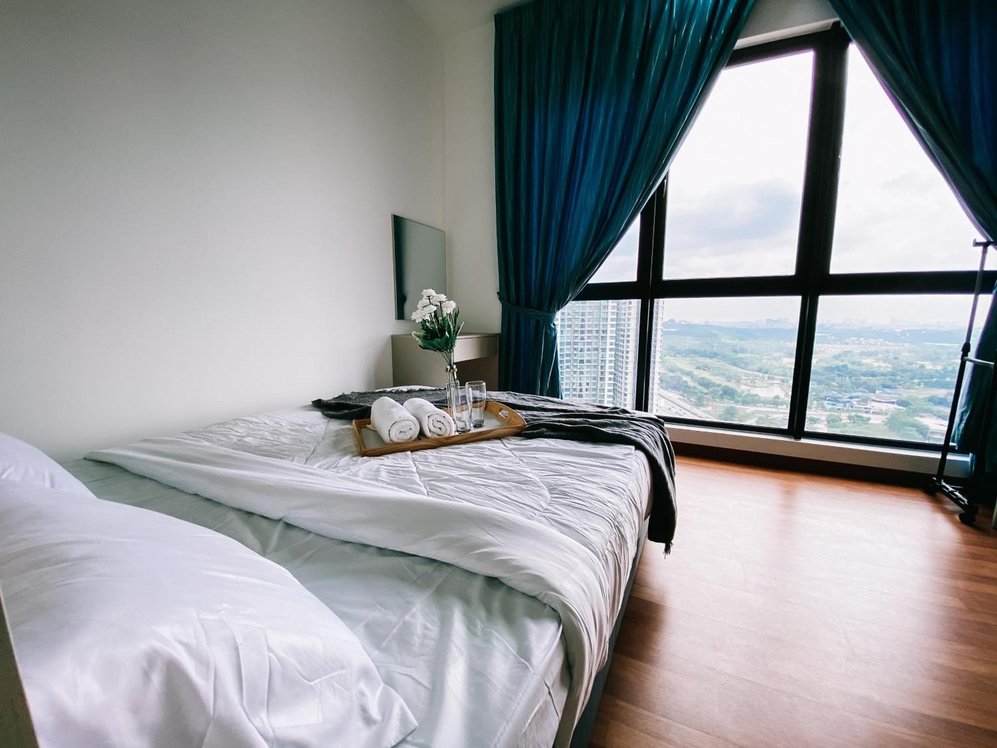 Family-friendly 3-bedroom At Ioi Apartment