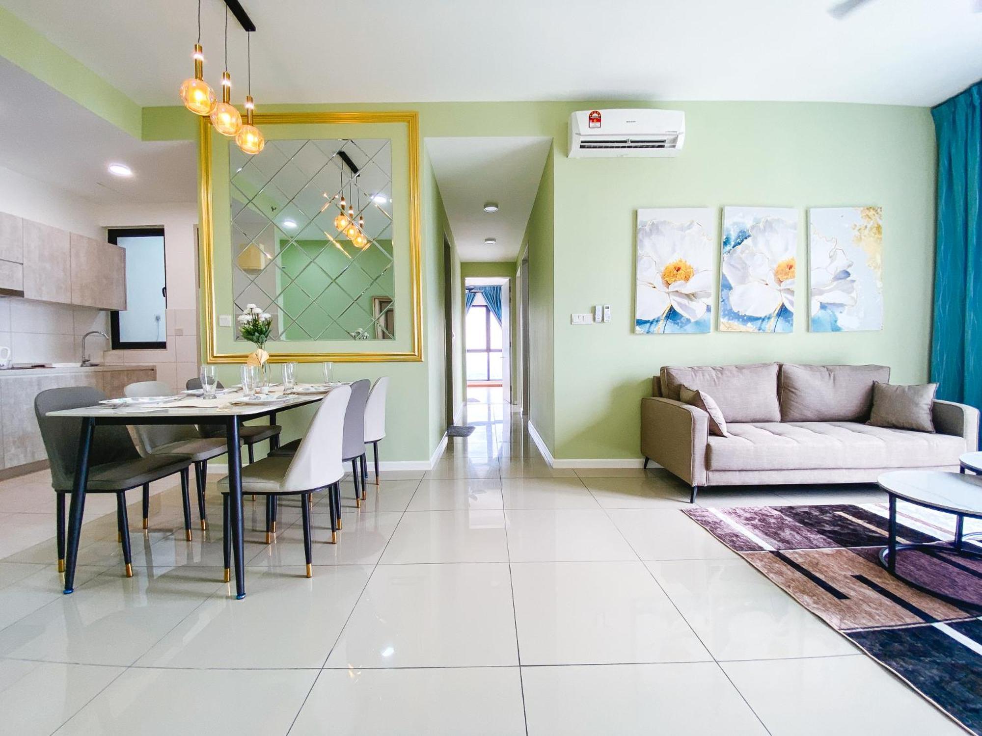 Family-friendly 3-bedroom At Ioi *